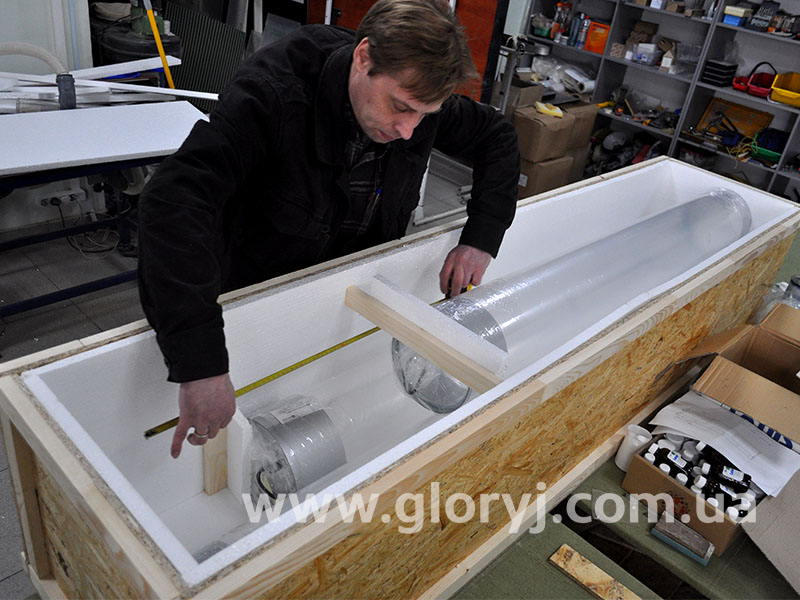 Індивідуальне виготовлення коробів (упаковок) для перевезення та зберігання виробів з акрилу (оргскла)
