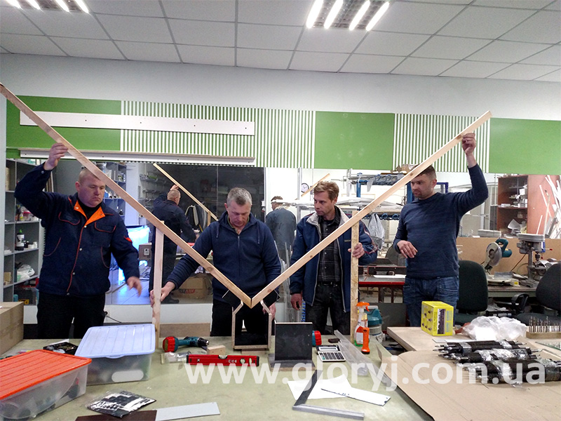 Попереднє моделювання майбутніх виробів з акрилу (оргскла), оснастки та інших конструкцій