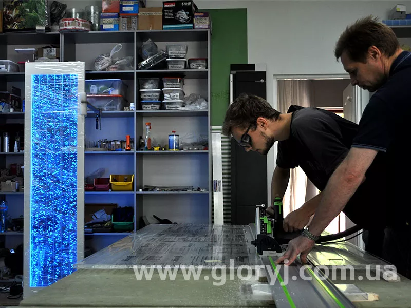 Порізка сотового акрилу 